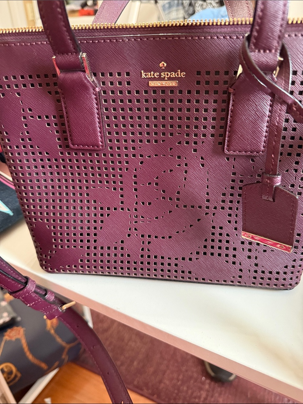 Kate Spade perforated rose wine crossbody. 8x 10”. Never used. Burgandy rose - Picture 7 of 9